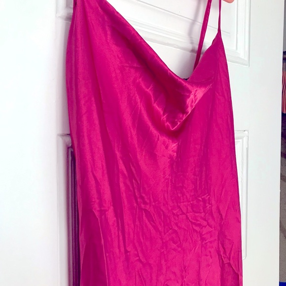 Magenta Silk Cowl Neck Evening Mini Dress in size (12) Strappy Cute Flared Hem - Picture 8 of 8